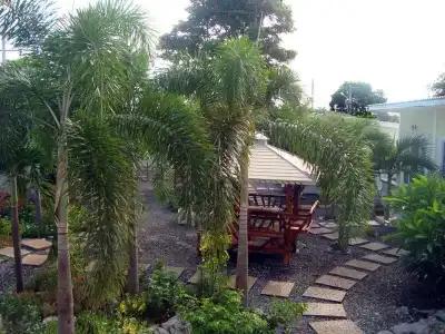 Charlie's Bungalow - 32