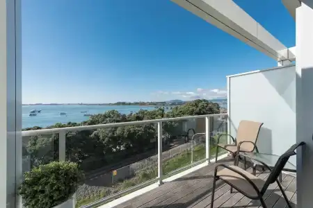 on Devonport - 52
