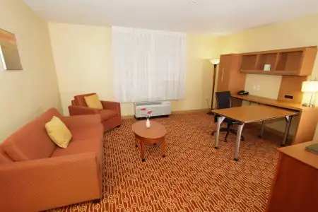 Towneplace Suites by Marriott Killeen - 13