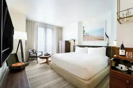 Halcyon, a in Cherry Creek, Denver - 79