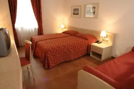 Caesar Prague - 35