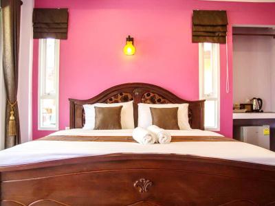 Lanta Riviera Villa Resort - 1