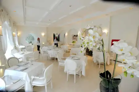 Minori Palace - 19