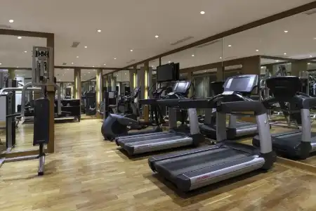 Hilton Mumbai International Airport - 13