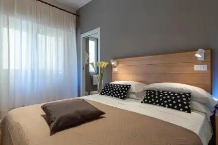 Mocambo - 2