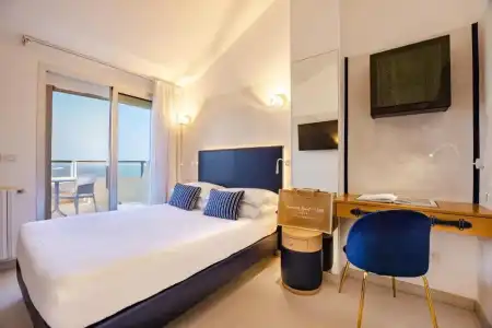 UNAHOTELS Imperial Sport - 143