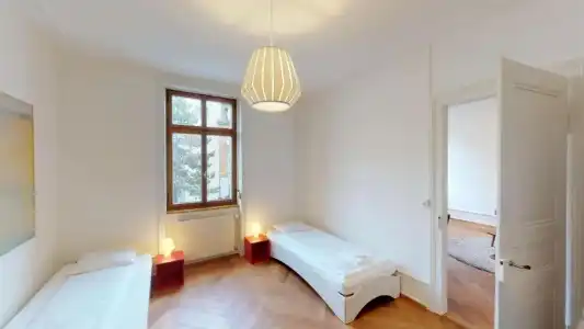Unique Serviced Living at Airport Line - 33
