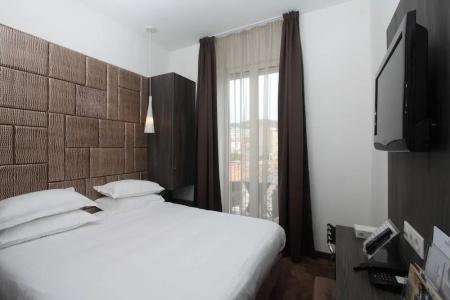 Golden Tulip Cannes de Paris - 62