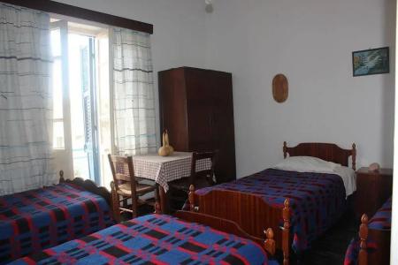 TRIANON Hostel - Central Paphos Old Town - 36