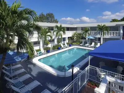 May-Dee Suites - 10