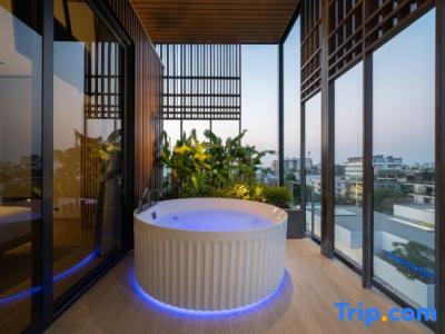 Shan Villas Sukhumvit - 172