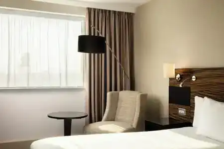 Crowne Plaza Glasgow by IHG - 81