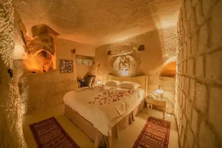 Sunak Cave - 19