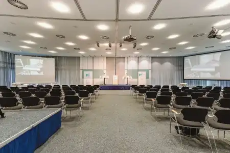 Gustav Stresemann Institut - 15