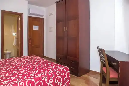 Hostal San Cayetano - 146