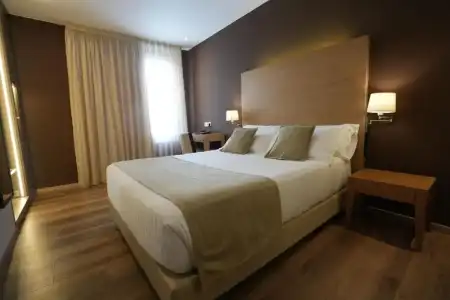 Windsor Tossa – Adults Only +16 - 25