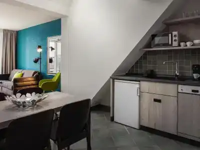 Melantrich Apartments - 15