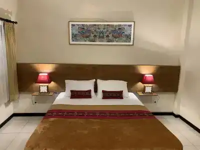 Kuta Suci Guest House - 22