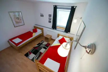 & Hostel Zagreb - 4