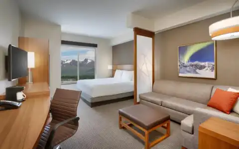 Hyatt Place Anchorage Midtown - 24