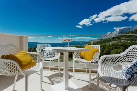 Romana Beach Apartments - 46