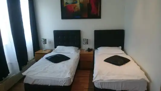 4th floor - 25