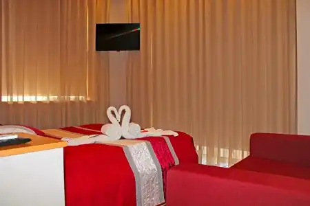 Monte Carlo Love Porto Guesthouse - 63