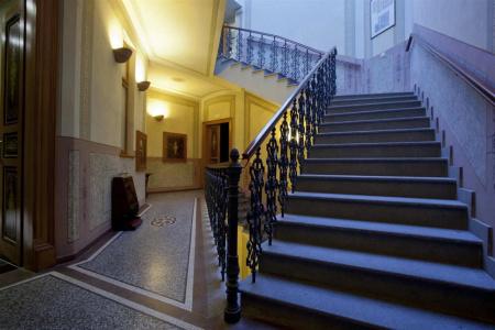 Deminka Palace - 13