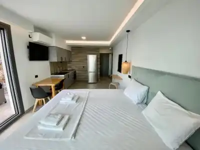 Ostria Apartments - 3