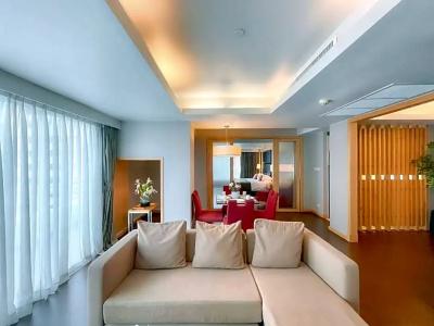 Sora Resort & Suites Sukhumvit - 33