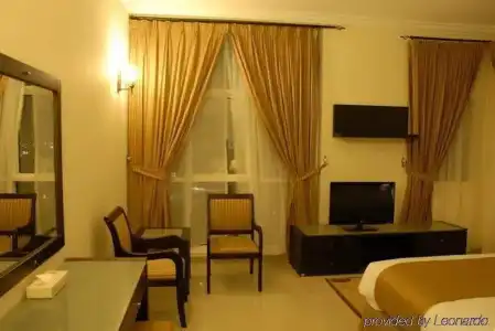 Al Hayat Suites - 8
