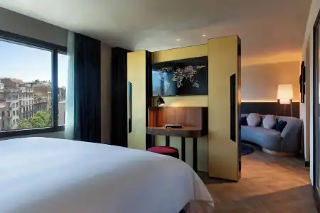 Renaissance Barcelona - 35
