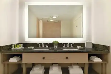 Hilton Ocean City Oceanfront Suites - 63