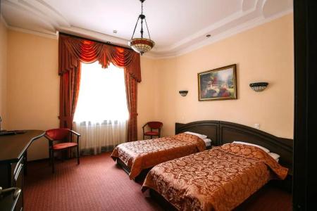 Edem Lviv - 40