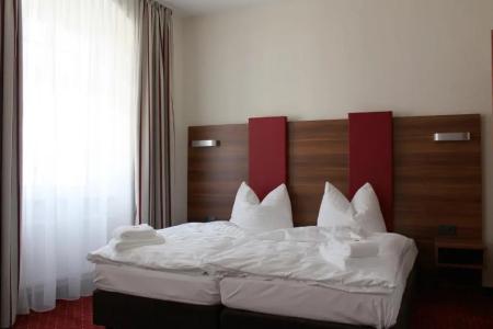 Görlitz Lutherplatz - 19