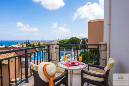 Pilot's Villas Luxury Suites - 93