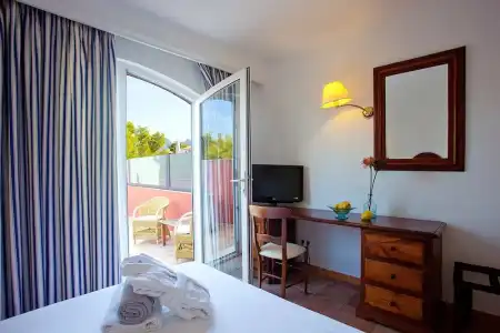 Cala Sant Vicenç - Adults Only + 16 - 81