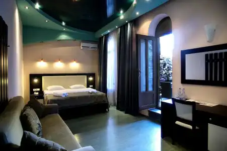 Coral Boutique - 24