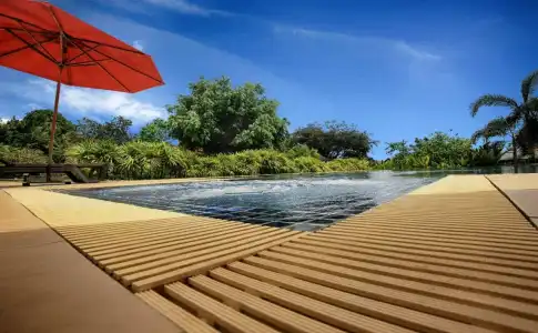 Q Bungalows - 7