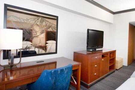 Sheraton Anchorage - 76