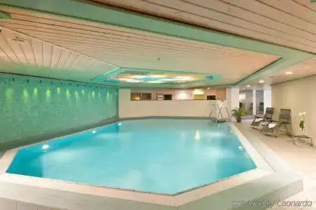 Maritim Magdeburg - 18
