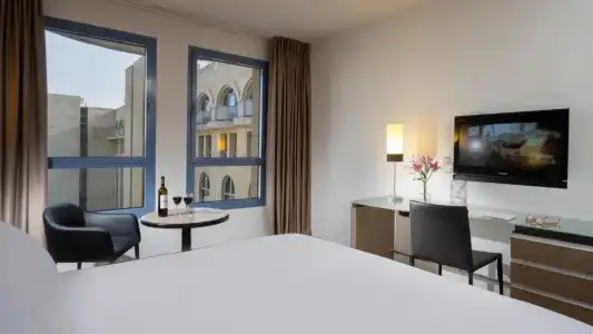 Leonardo Jerusalem - 75