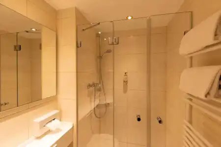 Parkhotel - 6