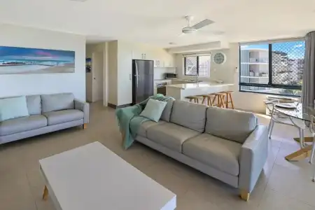 Cerulean Apartments - 200