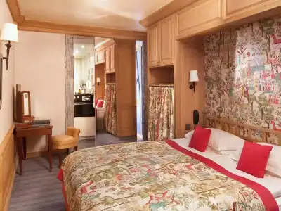 La Perle - 75