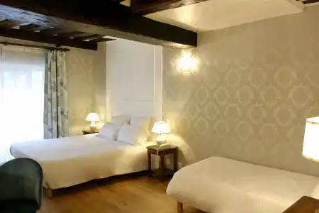 Hôtel de la Bretonnerie - 88