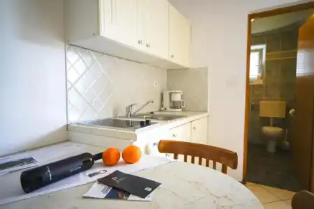 Apartments and Rooms Degra - 12