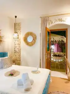 Bohemian Boutique Suites - 59