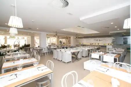LIVVO Anamar Suites - 29