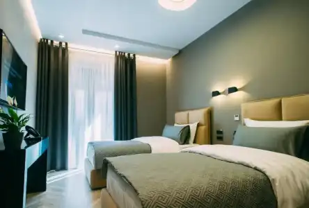 Stela Center - 26